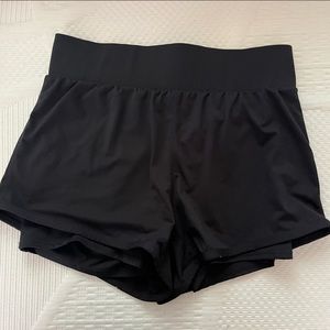 Athleta shorts. Black. Size M.